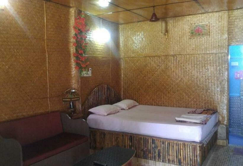 Номер Deluxe, Green Valley Resort