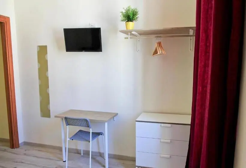 اتاق استاندارد, Elandra