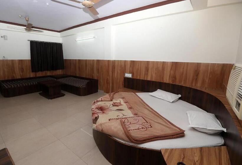 Номер Deluxe, Jain Residency