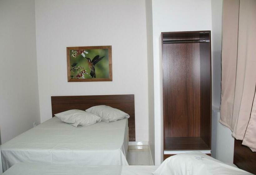 Chambre Standard, Joia Fina