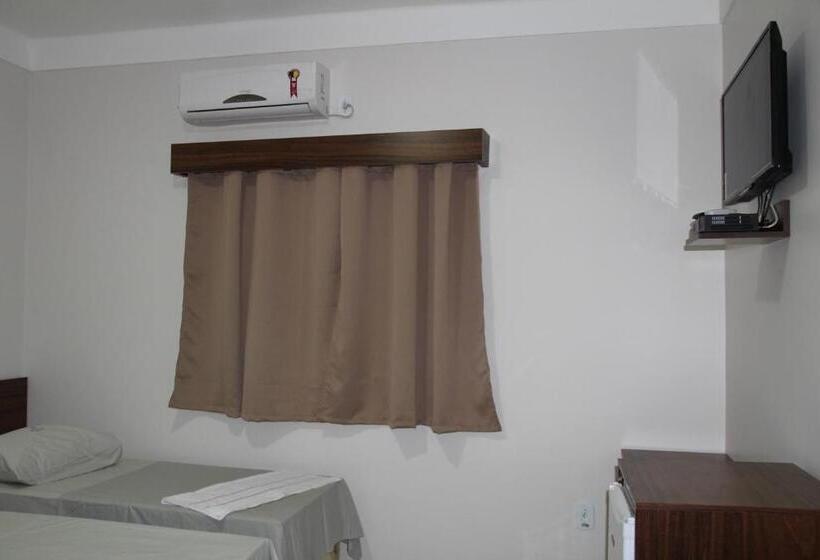 Chambre Standard, Joia Fina