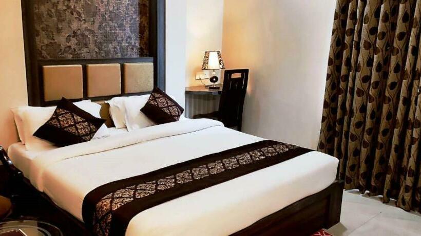 デラックスルーム, Ozas Grand