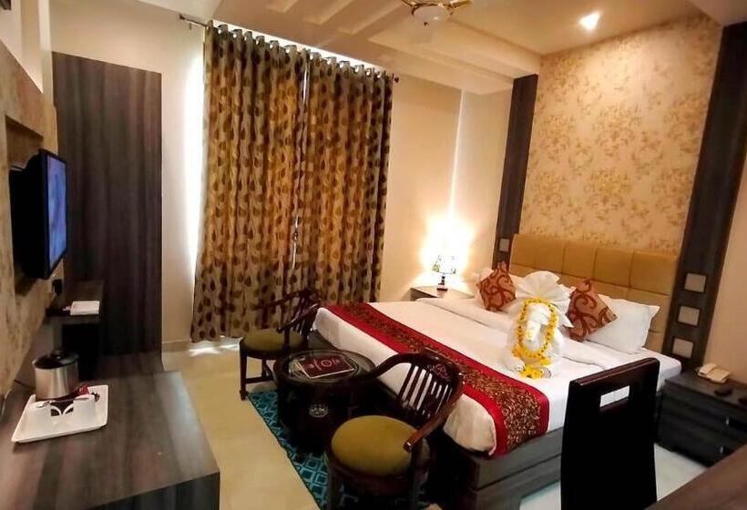 デラックスルーム, Ozas Grand