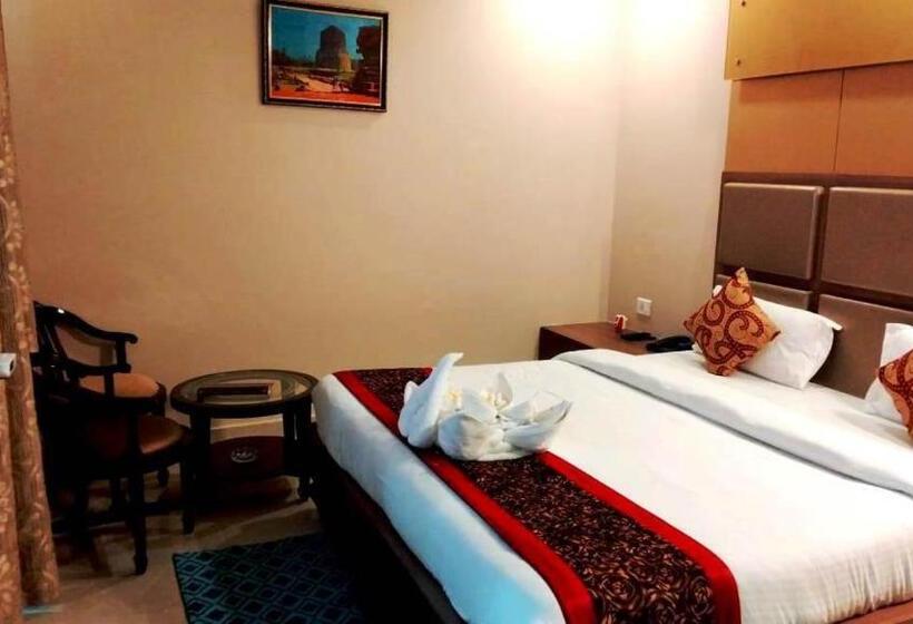 デラックスルーム, Ozas Grand