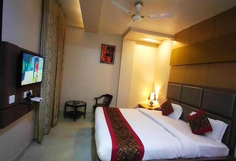 デラックスルーム, Ozas Grand