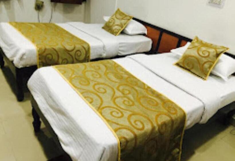 Deluxe Rum, Pathik Bhopal , Madhya Pradesh