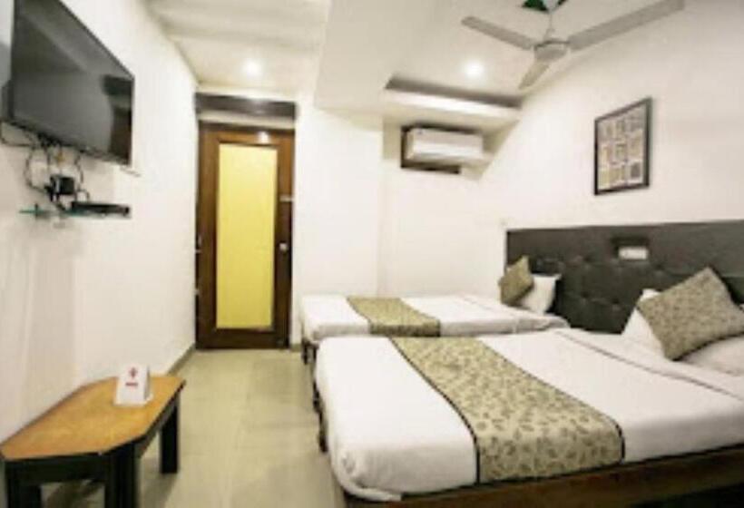 Deluxe Rum, Pathik Bhopal , Madhya Pradesh