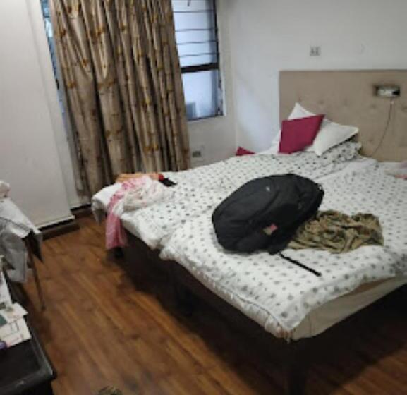 Standardrum King Size Säng, Pathik Bhopal , Madhya Pradesh