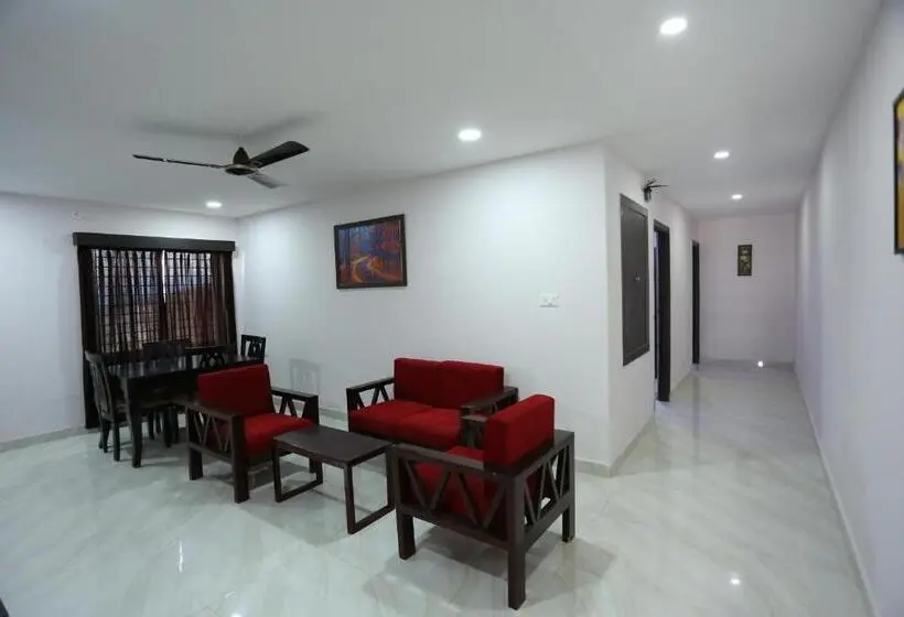 1 Bedroom Penthouse Apartment, Rr International