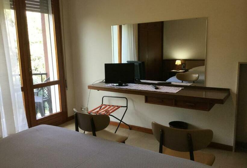 غرفة قياسية, Terme Vulcania