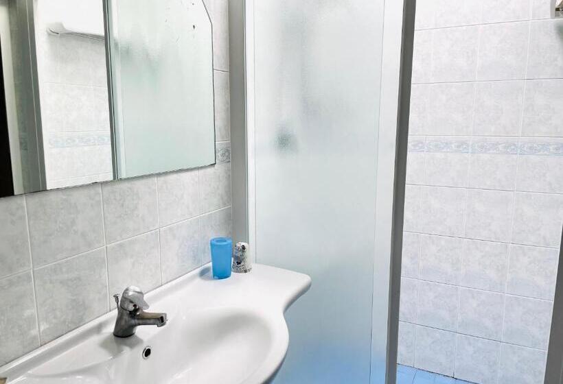 غرفة إقتصادية, Tirsus