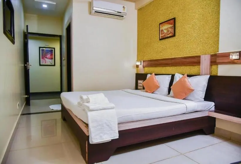 デラックスルーム, Tulsi Residency