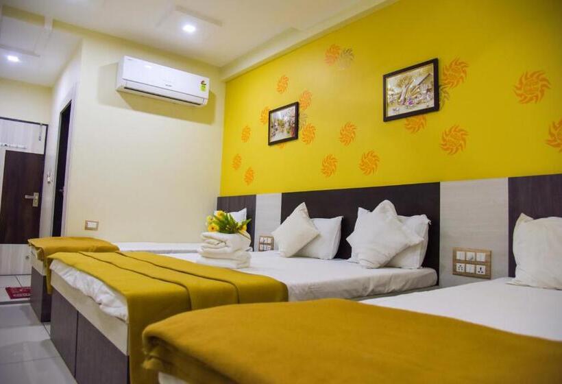 豪华家庭房间, Tulsi Residency