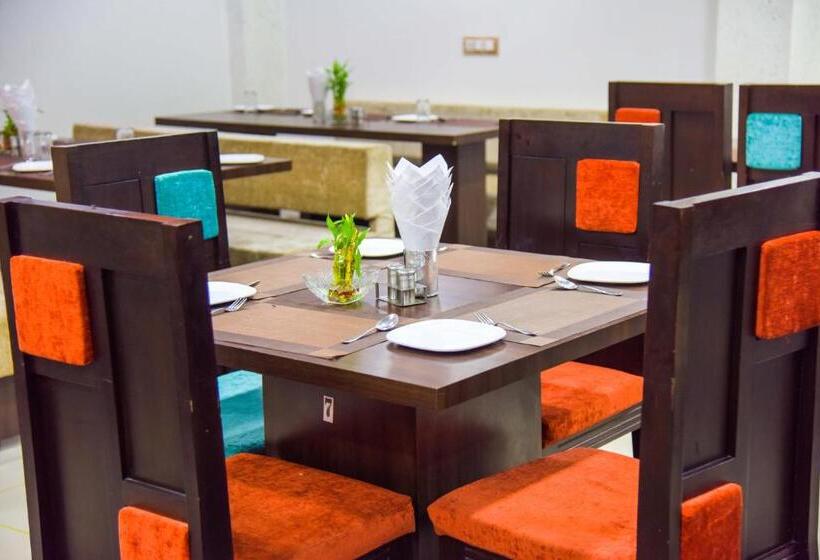 高级大房间, Tulsi Residency