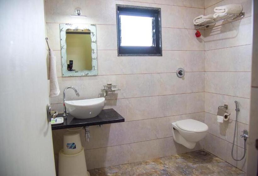 Стандартный Номер Кровать Кинг, Tulsi Residency