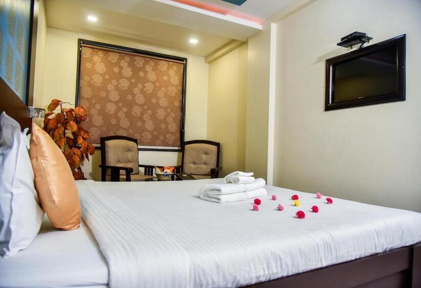 Стандартный Номер Кровать Кинг, Tulsi Residency