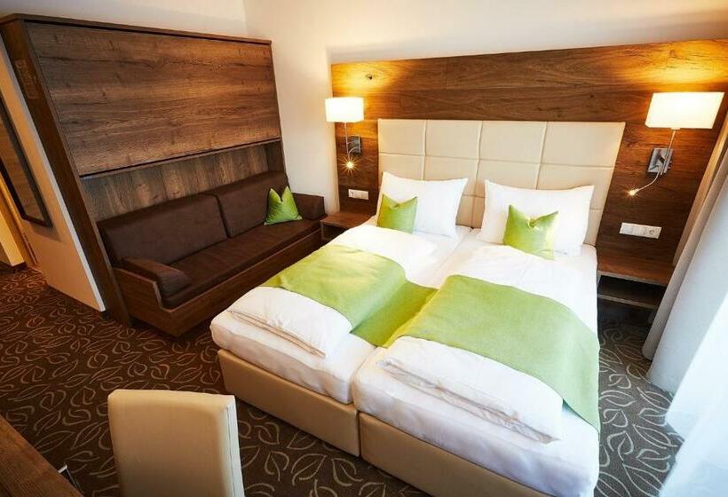 Номер Стандарт с Балконом, Landhotel Berger