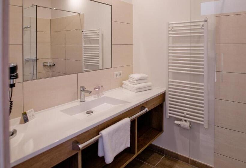 חדר סטנדרט עם מרפסת, Landhotel Berger