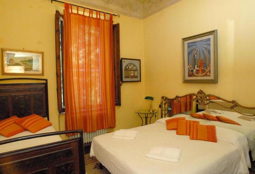 חדר סטנדרט טריפל חדר רחצה חיצוני, Le Villi Friendly B&b