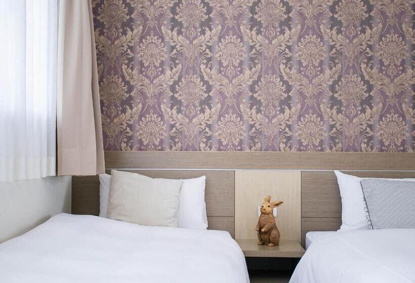 سوییت, Flying Villa