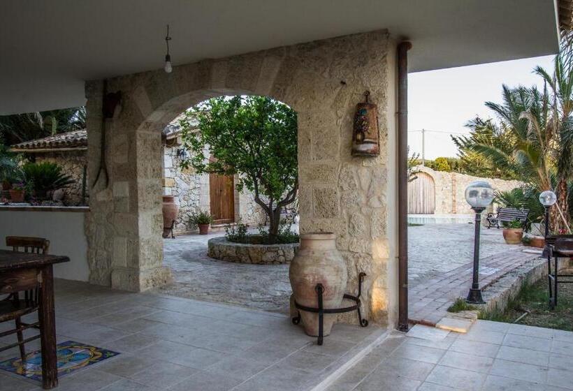 דירת חדר נוף לגינה, Casale Rocca Russa B&b