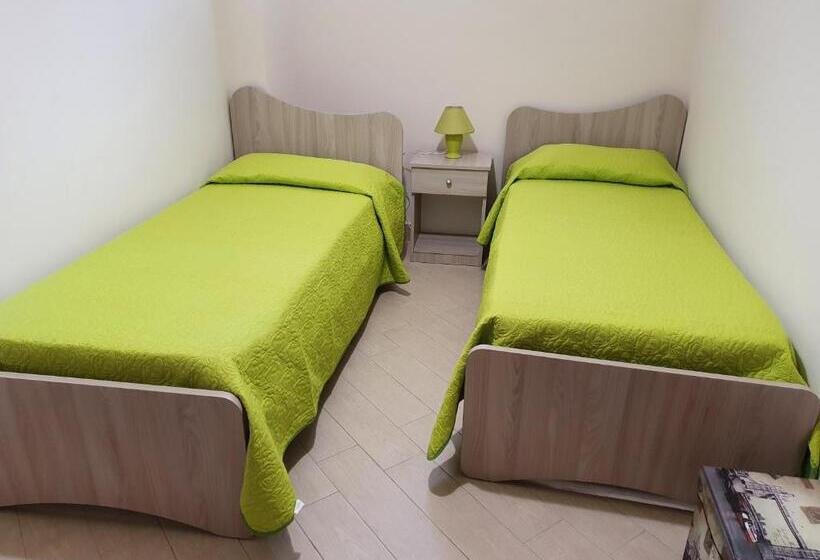 Апартаменты 1 Спальня Вид на Сад, Casale Rocca Russa B&b