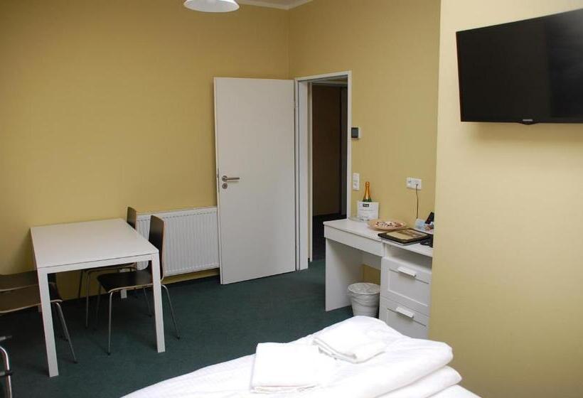 带2个卧室的公寓, Casilino Hotel A 20 Wismar