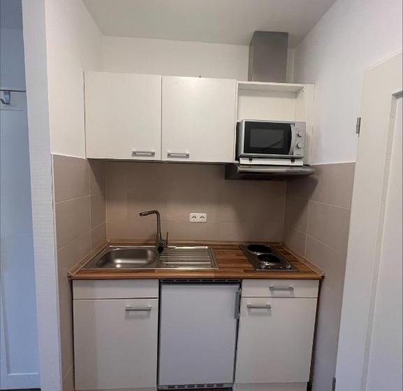 标准工作室, Casilino Hotel A 20 Wismar