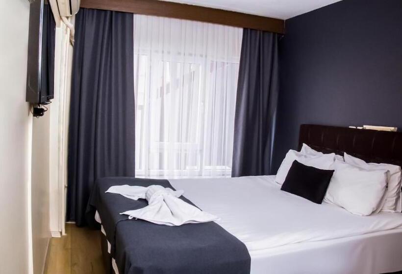 اتاق اکونومی, Cesmeli