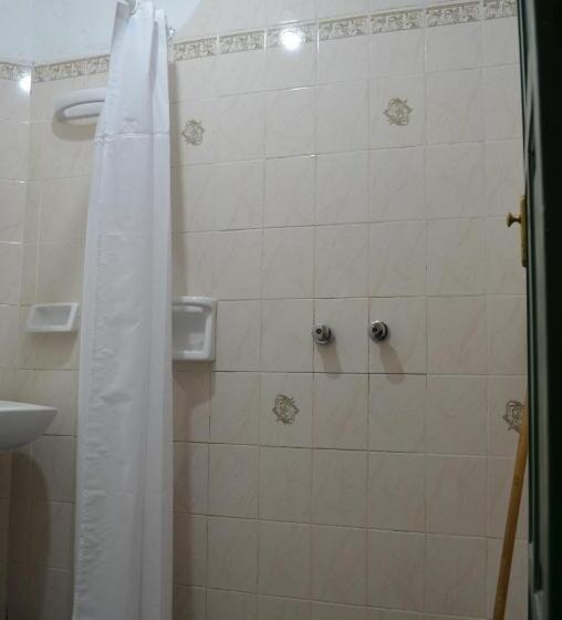 Семейный Номер, Hostal Milmahuasi Iruya