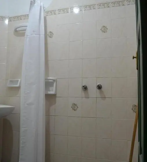 ファミリールーム, Hostal Milmahuasi Iruya