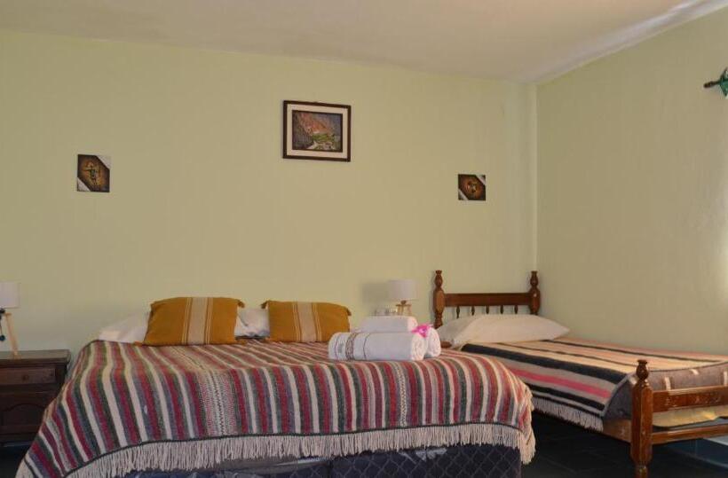 패밀리 룸, Hostal Milmahuasi Iruya
