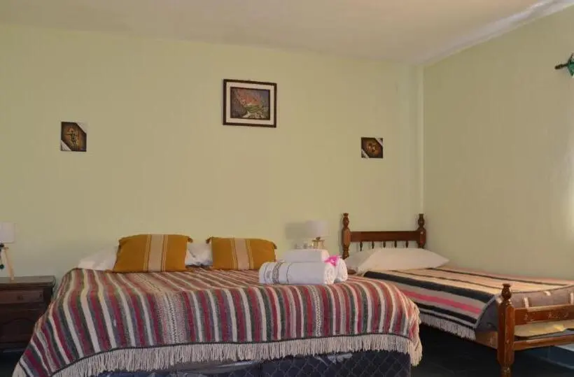 ファミリールーム, Hostal Milmahuasi Iruya