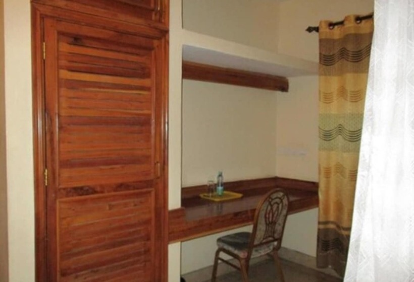 Habitación Estándar, Jambo Village