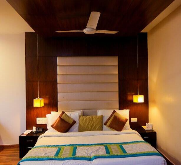 Номер Стандарт, Cs Boutique