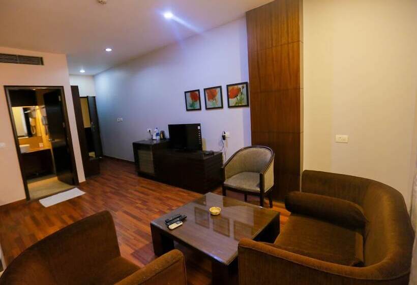 Номер Стандарт, Cs Boutique