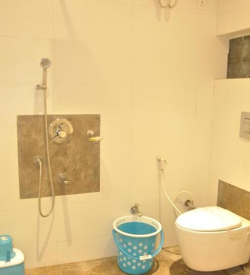 اتاق لوکس, Sher E Punjab