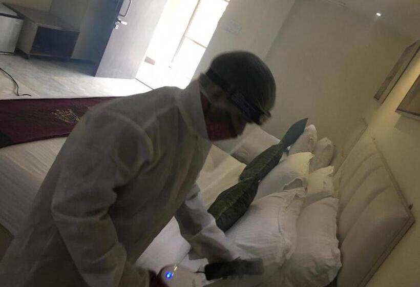 اتاق لوکس, Sher E Punjab