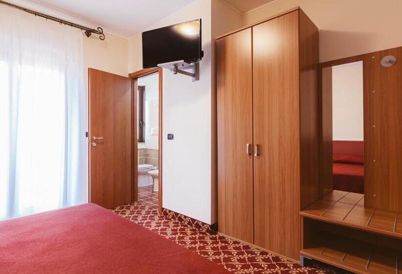 Трехместный Номер Комфорт, Villa Del Sorriso