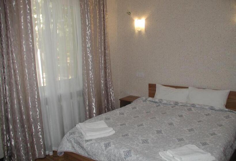 اتاق خانوادگی, Zelenyi Kampus