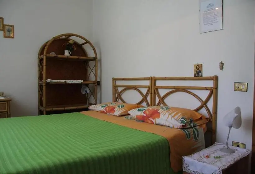 Standard room with outdoor bath, B&b Valmarecchia