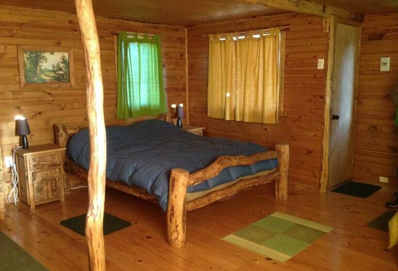 חדר אקונומי, La Casa Escondida