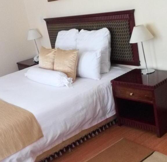Президентский Люкс, Gold Crest Hotel   Arusha