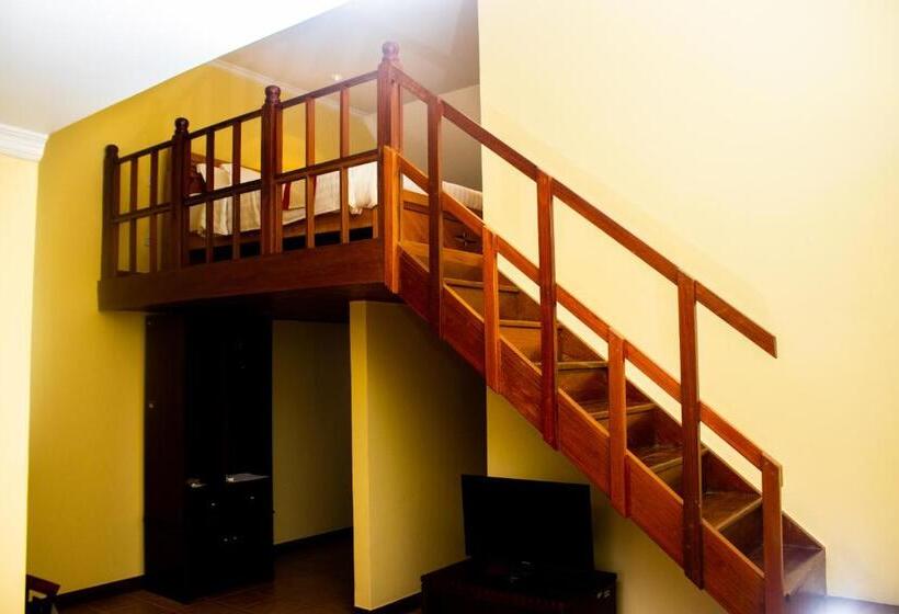 Студия Стандарт, Gold Crest Hotel   Arusha