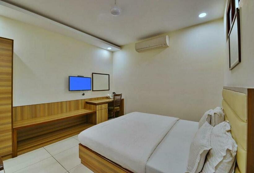 Номер Deluxe, Aricent