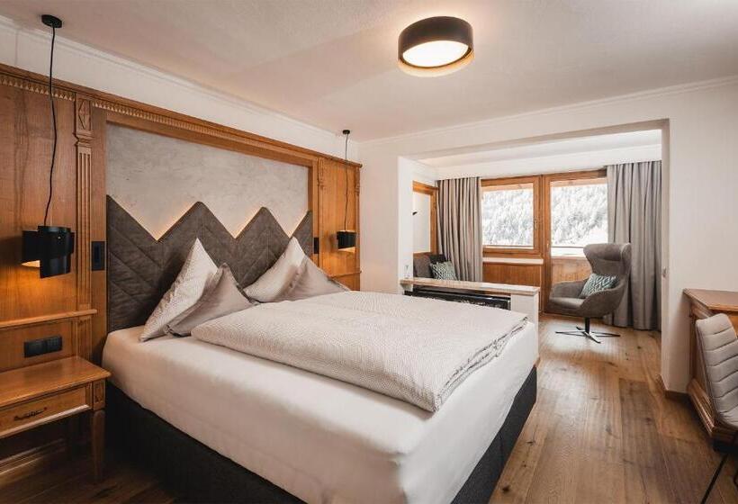 Номер Стандарт Вид на Сад, Fisserhof