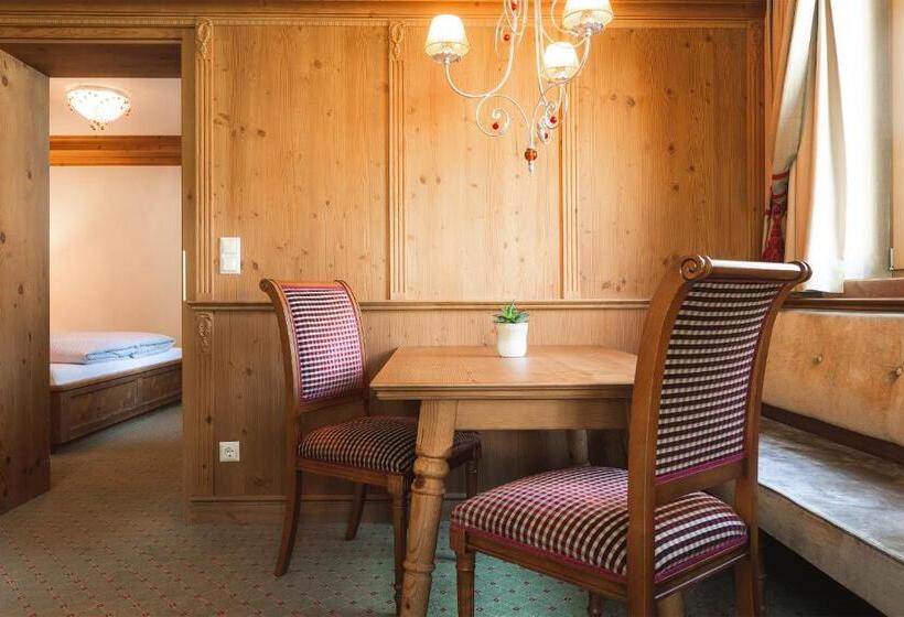 سوییت خانوادگی, Fisserhof