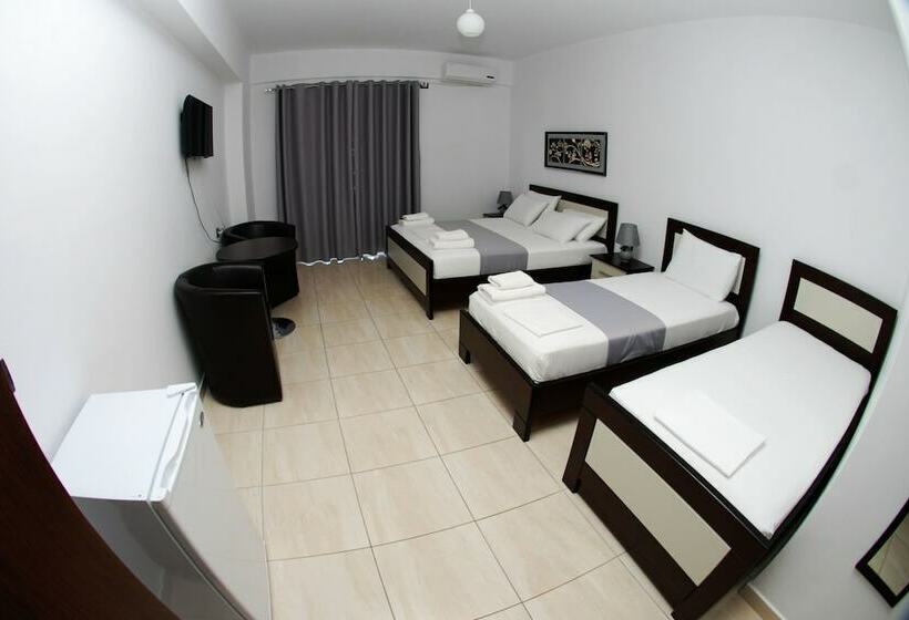 Четырехместный Номер Стандарт Вид на Море, Heksamil