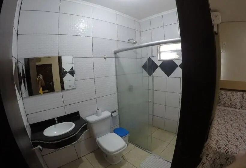 Standard Kolmen Hengen Huone, Sul Real