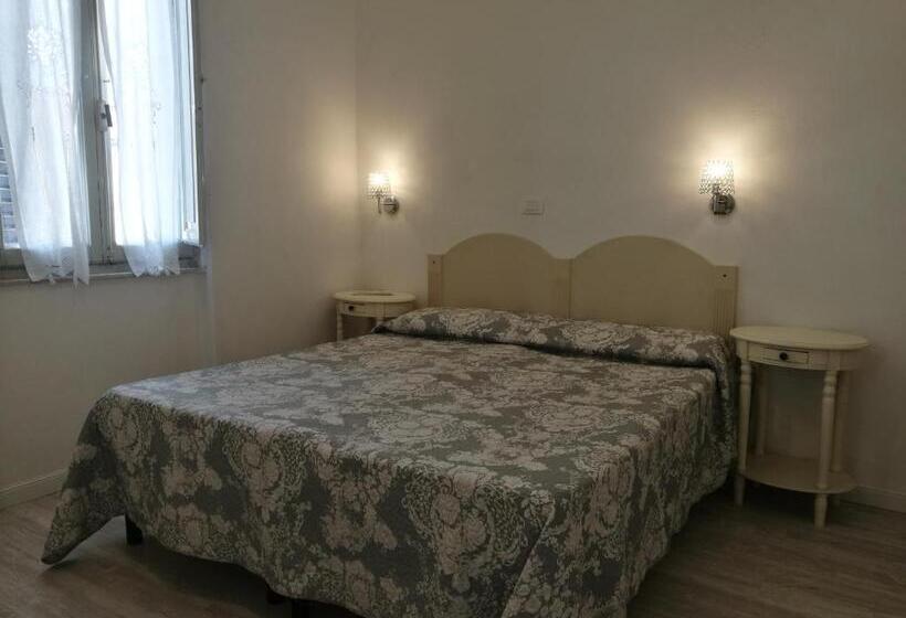 غرفة قياسية, Villa La Fonte